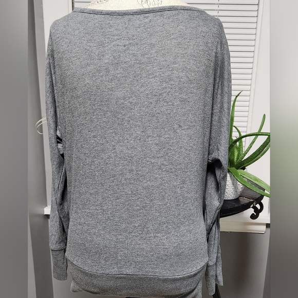Victoria's Secret PINK Sweater - Grey - Size XS - Picture 4 of 6
